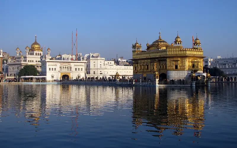 Golden Temple & Sacred Amrit Sarovar
