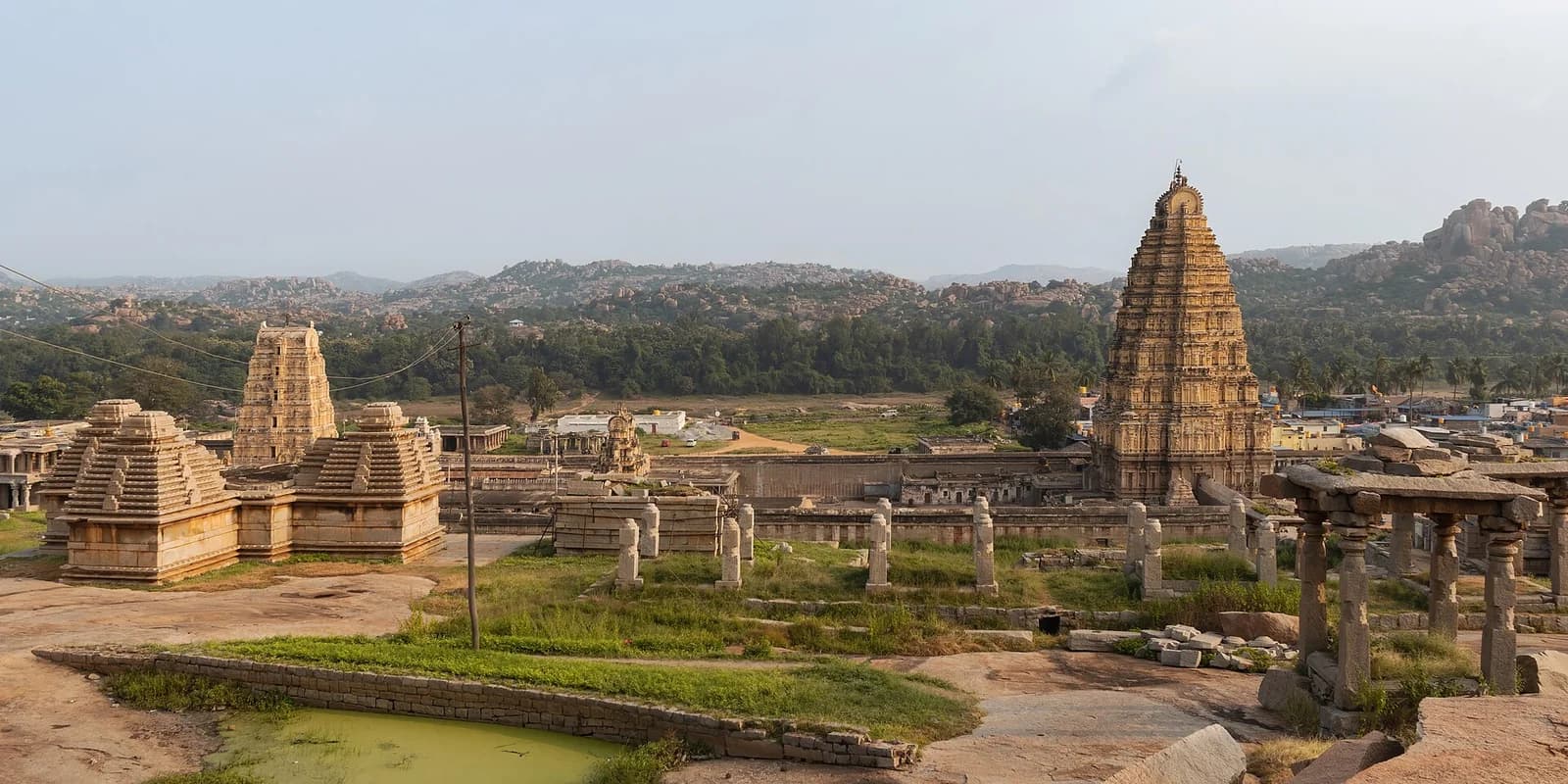 Karnataka · Hampi UNESCO Ruins & Silicon Plateau