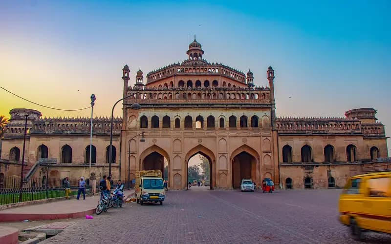 Rumi Darwaza & Bara Imambara