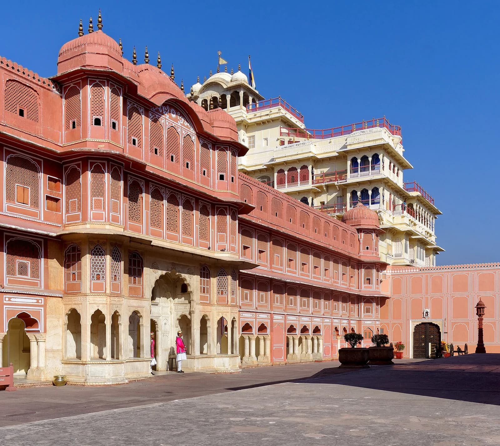 Rajasthan · Hawa Mahal & Regal Rajput Fortresses